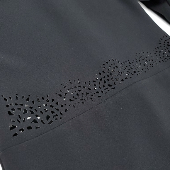 New Parker Black Embroidered Eyelet Bell Sleeve Dress Size Xs - Picture 4 of 14